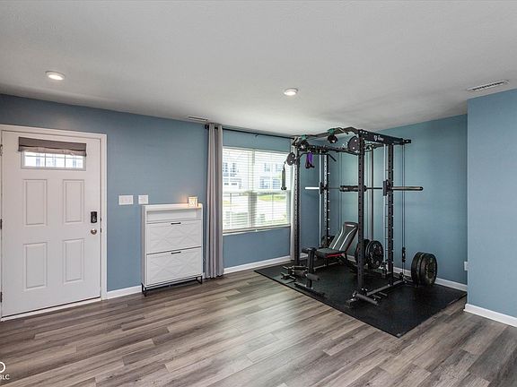2nd image of 3120 E Sheldon Way