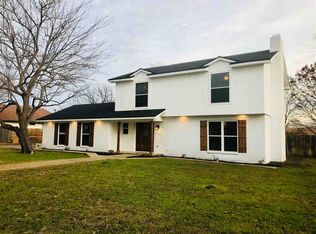 305 Will Boleman Dr, Hewitt, TX 76643