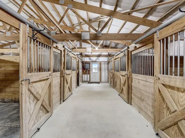 3050 County Road V, Deforest, WI 53532