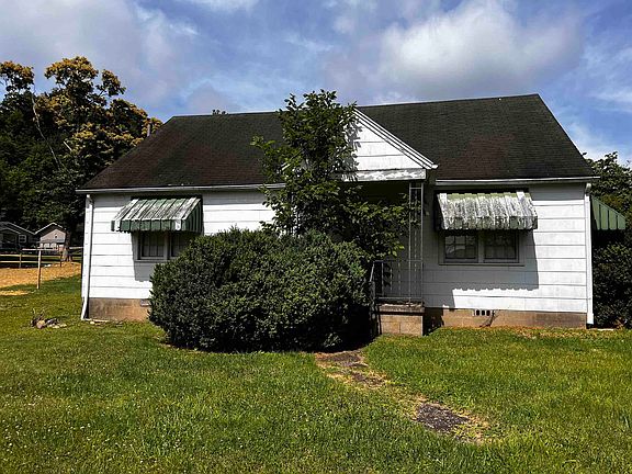 3rd image of 1241-41R McComas Ave