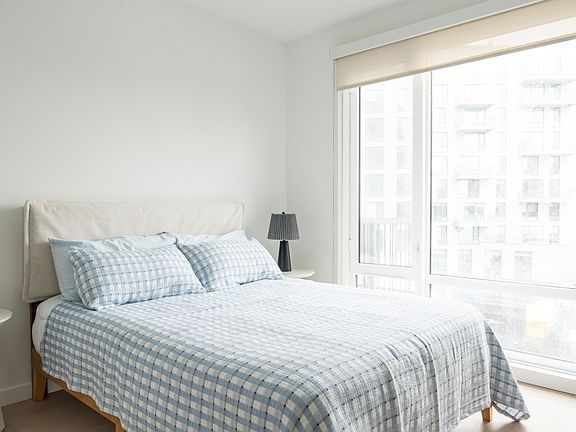 3rd image of 975 Nostrand Ave #615