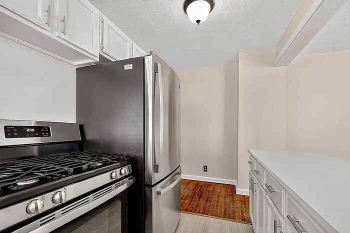 39 N Catherwood Ave — Photo 7
