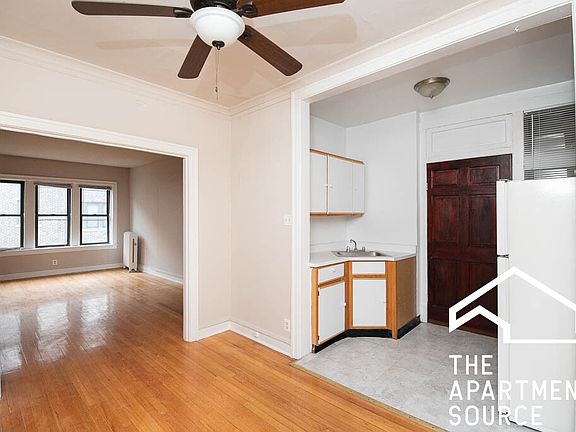5th image of 1325 W Estes Ave APT 43