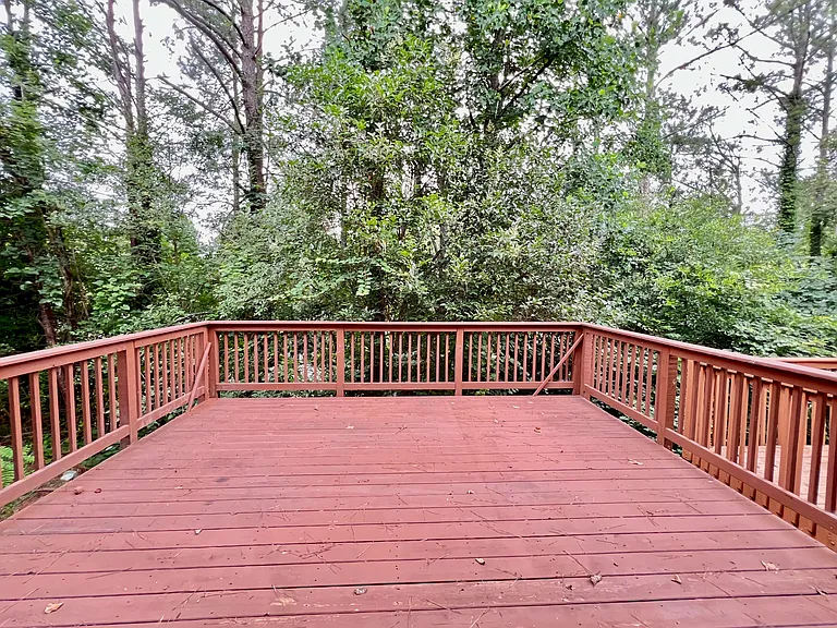 1804 Queen Anne Ct — Photo 11