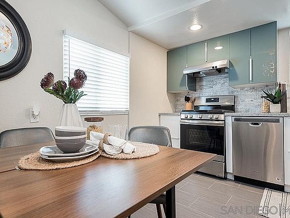 2nd image of 515 17th St