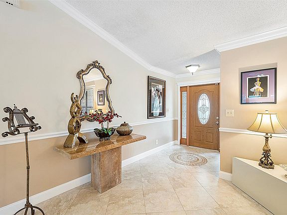 4th image of 10866 NW 14th Street