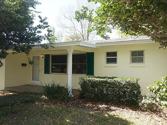 2nd image of 2227 Loch Lomond Dr