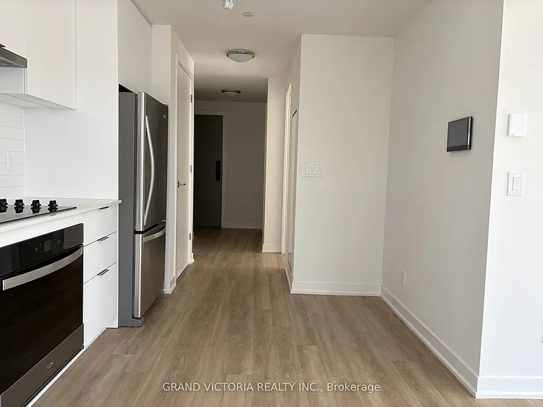 3079 Trafalgar Rd #703 — Photo 6