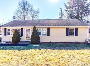 3471 Old Town Rd, Bridgeport, CT 06606