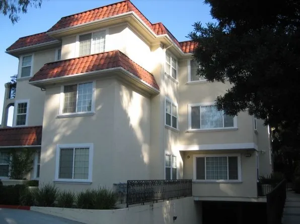550 El Camino Real #32, Burlingame, CA 94010