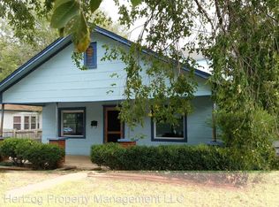 515 N 8th St, Ponca City, OK 74601