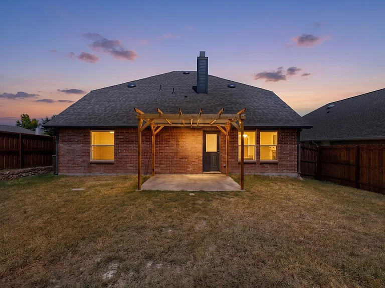 13291 Guerin Dr — Photo 45