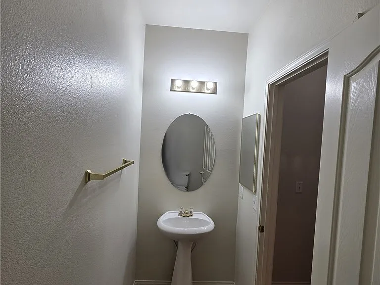 1423 Orange Jubilee Rd — Photo 33
