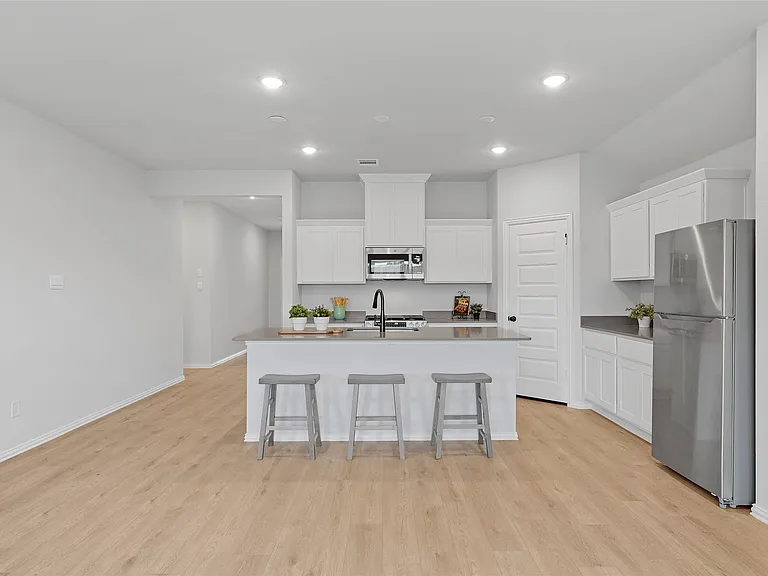 610 Ridgewood Dr — Photo 19