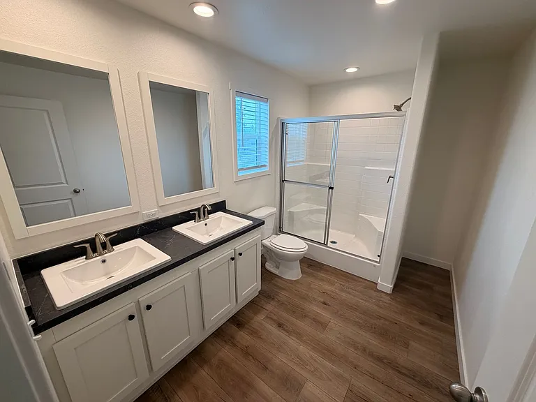 316 S Hallett St — Photo 14