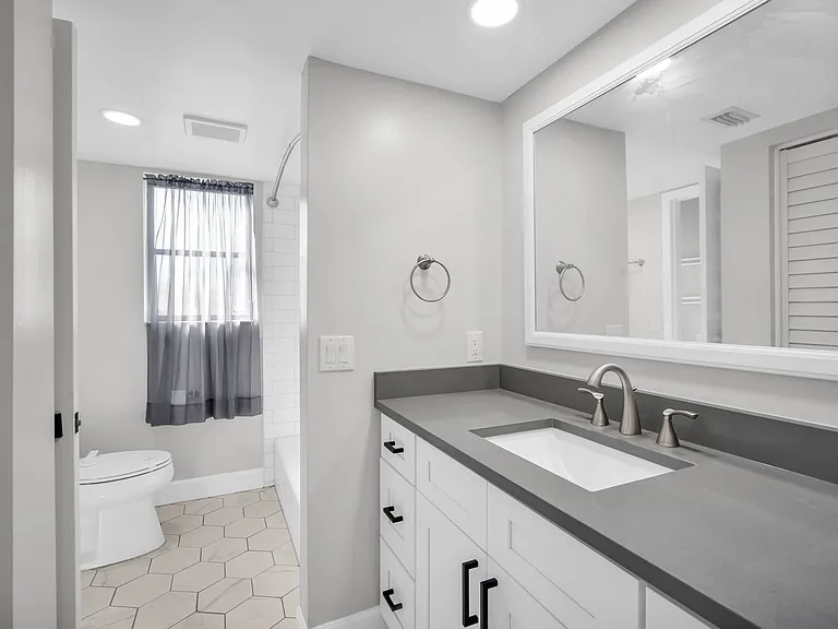 14503 Feather Sound Dr — Photo 17