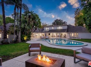 15405 Valley Vista Blvd, Sherman Oaks, CA 91403