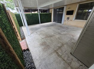 6720 NW 192nd Ln, Hialeah, FL 33015