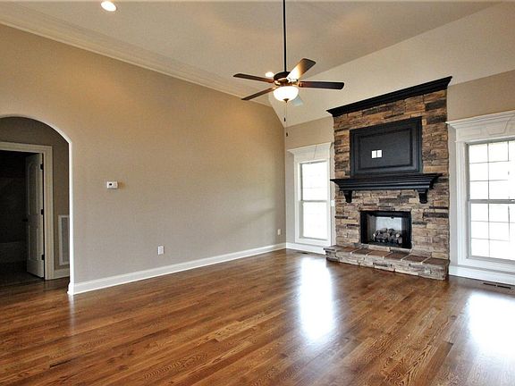 5th image of 791 Stone Brook Ln #62