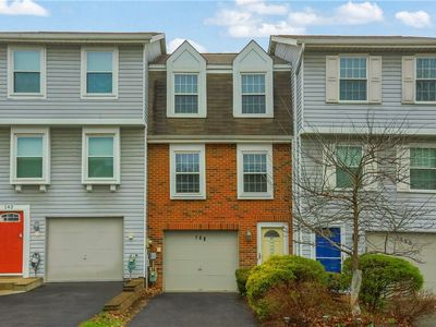 140 Rossmor Ct, Pittsburgh, PA, 15229