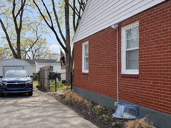 4th image of 9 Louise Street