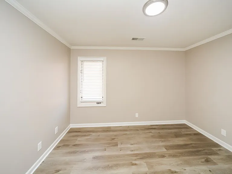 6404 Evergreen Dr — Photo 14