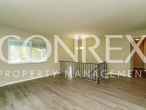 4th image of 2711 Glenshire Dr