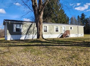 3082 Gracie Rd, Cortland, NY 13045