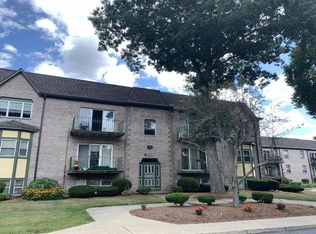 100 Oak Ln APT 12, Brockton, MA 02301