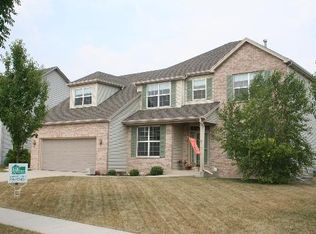 13203 Cinnamon Cir, Plainfield, IL 60585