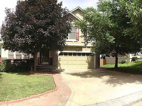 1st image of 2508 N 109th Ter