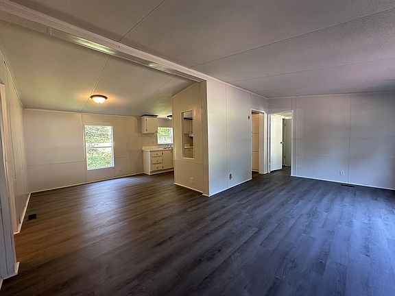 Living room and dinning room.