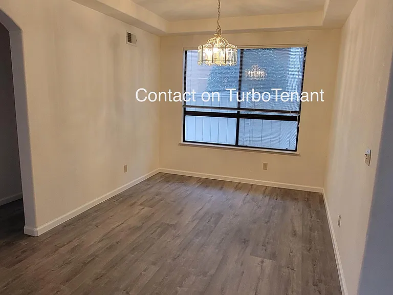 5116 Lady Di Way — Photo 4