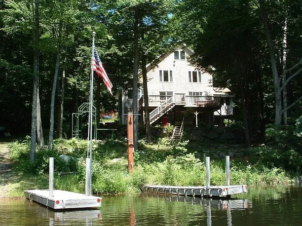 104 Campbell Ln, Deering, NH 03244