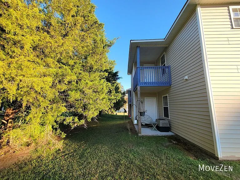 1076 Norris Rd — Photo 8