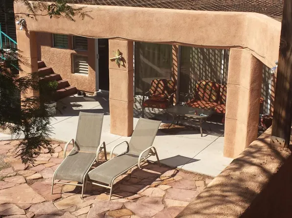 1650 Belcastro St, Las Vegas, NV 89117