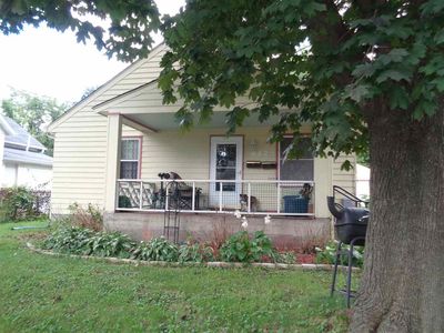 922 S Van Buren St, Iowa City, IA, 52240