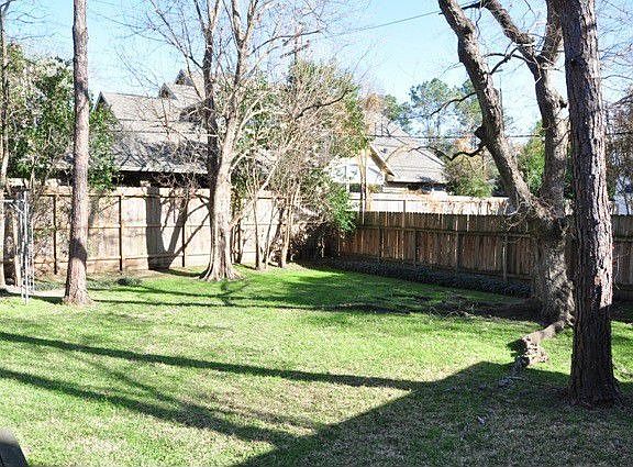 3rd image of 14203 Broadgreen Dr