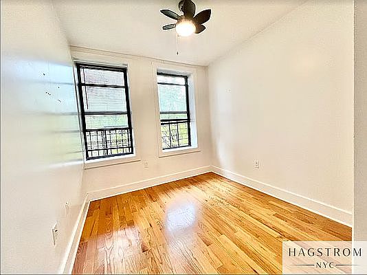 5th image of 936 De Kalb Ave #302