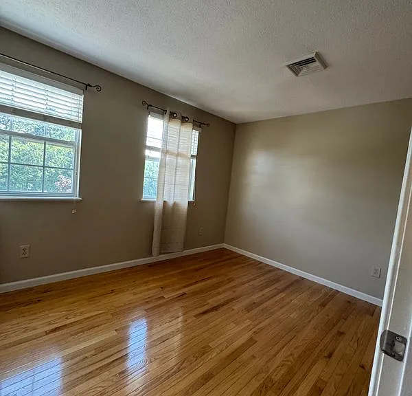 41 Waters Edge Dr #41 — Photo 9
