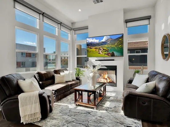 2058 Quartet Loop Unit 3, Chula Vista, CA 91915