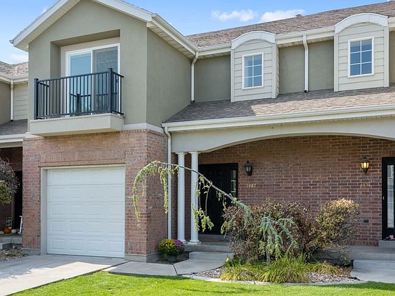 5th image of 1487 N August Dr #26