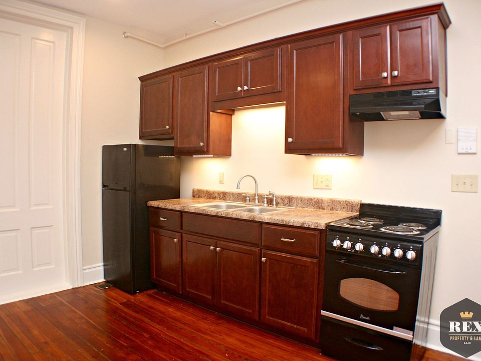 2nd image of 334 Greene St APT 8