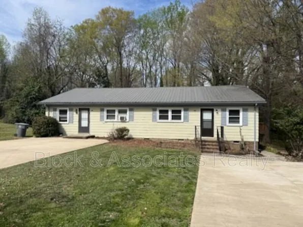 1100 Uwharrie St, Asheboro, NC 27203