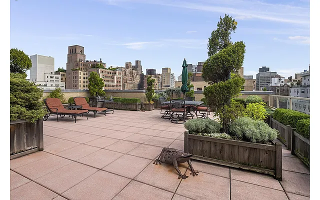 Sold by Douglas Elliman | media 11