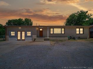 4502 Tuxedo Blvd, Bartlesville, OK 74006