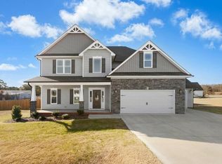 171 Cedarbrook Dr, Benson, NC 27504