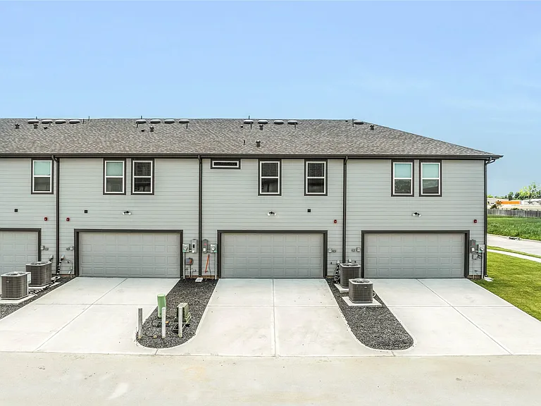 11918 Outer Bark Dr #15 — Photo 27