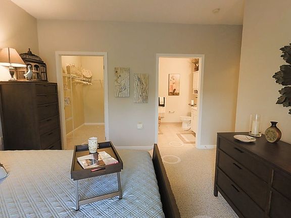Master suite