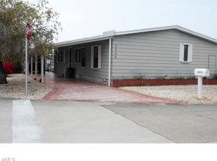3055 Harpoon Ln, Saint James City, FL 33956